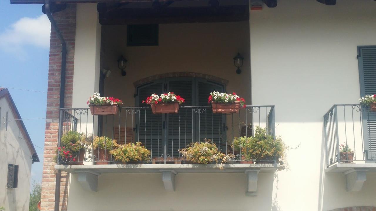 Bed and Breakfast Ca D'I. Magliano Alfieri Exterior foto