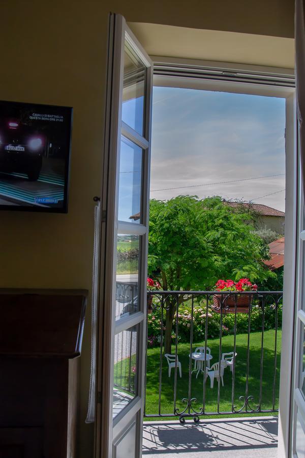 Bed and Breakfast Ca D'I. Magliano Alfieri Exterior foto