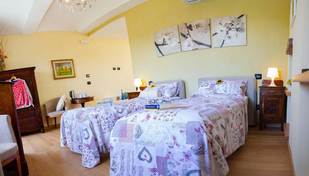 Bed and Breakfast Ca D'I. Magliano Alfieri Exterior foto